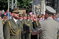 V centru Brna byli vyřazeni letošní absolventi Univerzity obrany